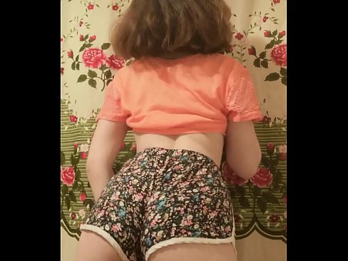 ❤️ Sexy matashin jariri yana cire guntun wando a kyamara ️❌ Ingantacciyar batsa ❌️
