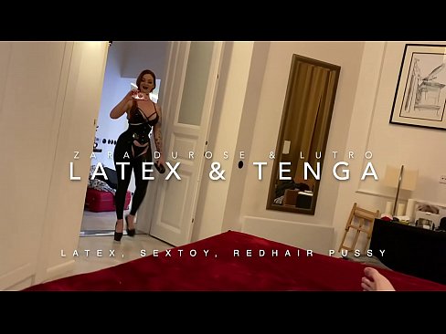 ❤️ Jaruma mai jajayen kaya sanye da rigar latex mai cin duri ️❌ Ingantacciyar batsa ❌️